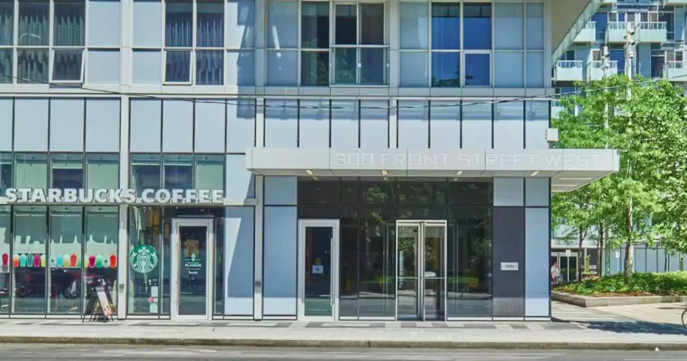 2 Bed 2 Bath Cn-Tower And Lakeviews- Parking Toronto